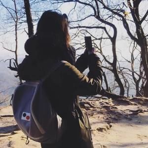 Meet your Posher, Klára